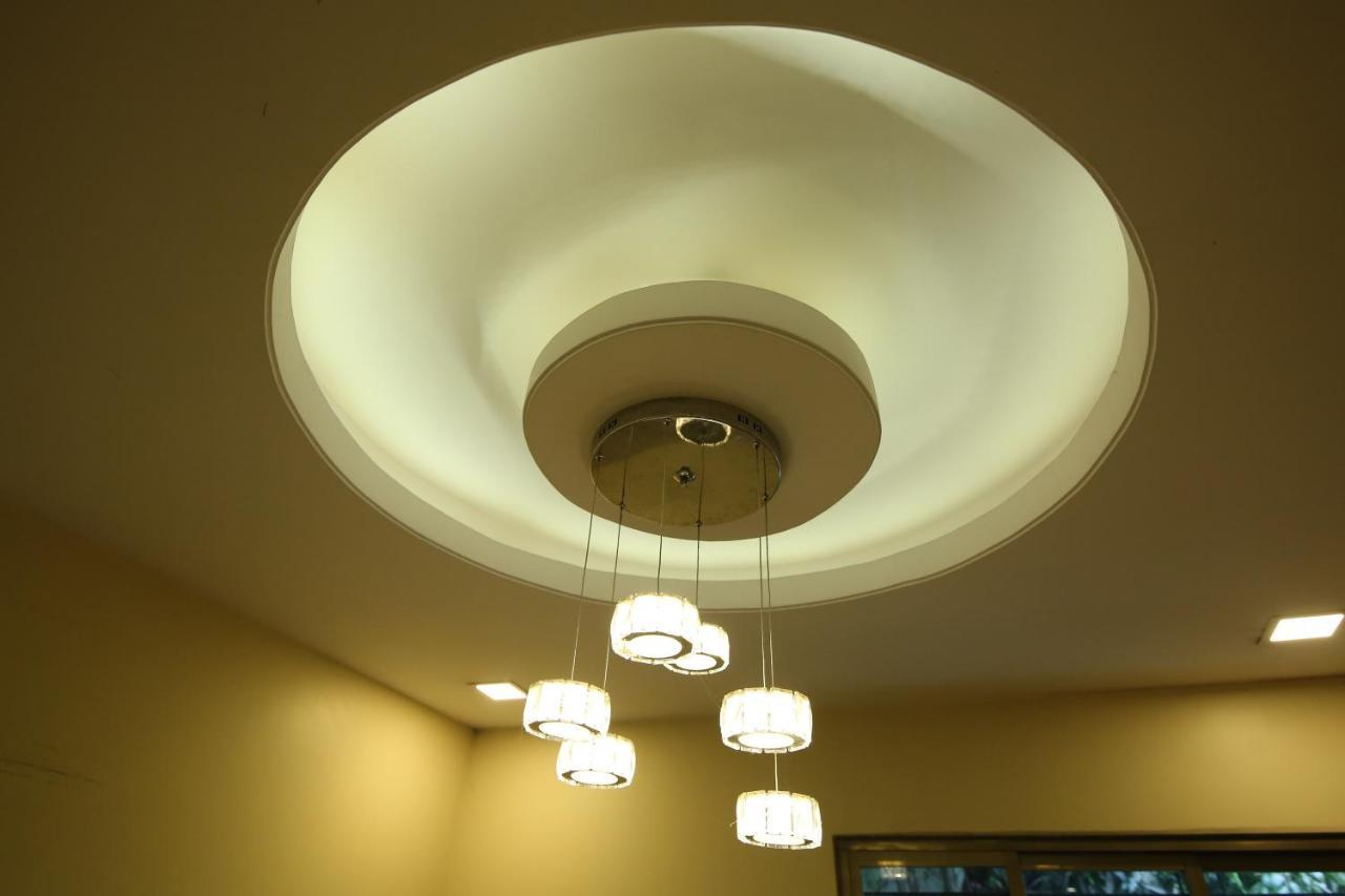 Airport Metro Hotel Mumbai Kültér fotó
