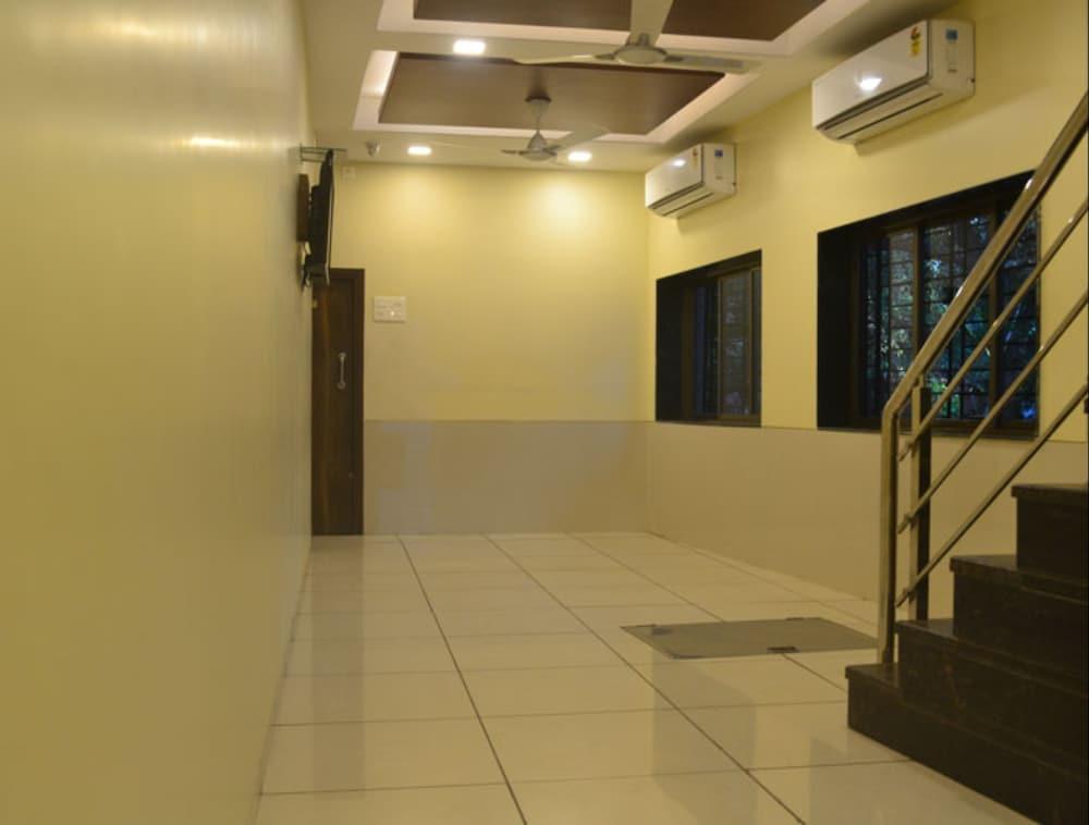 Airport Metro Hotel Mumbai Kültér fotó
