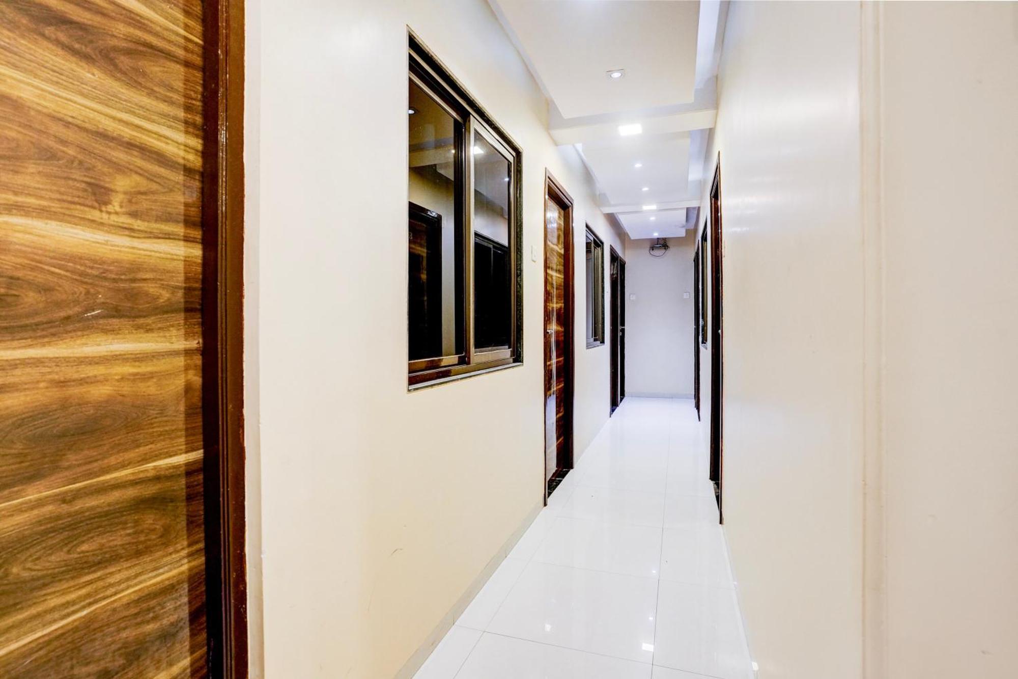 Airport Metro Hotel Mumbai Kültér fotó