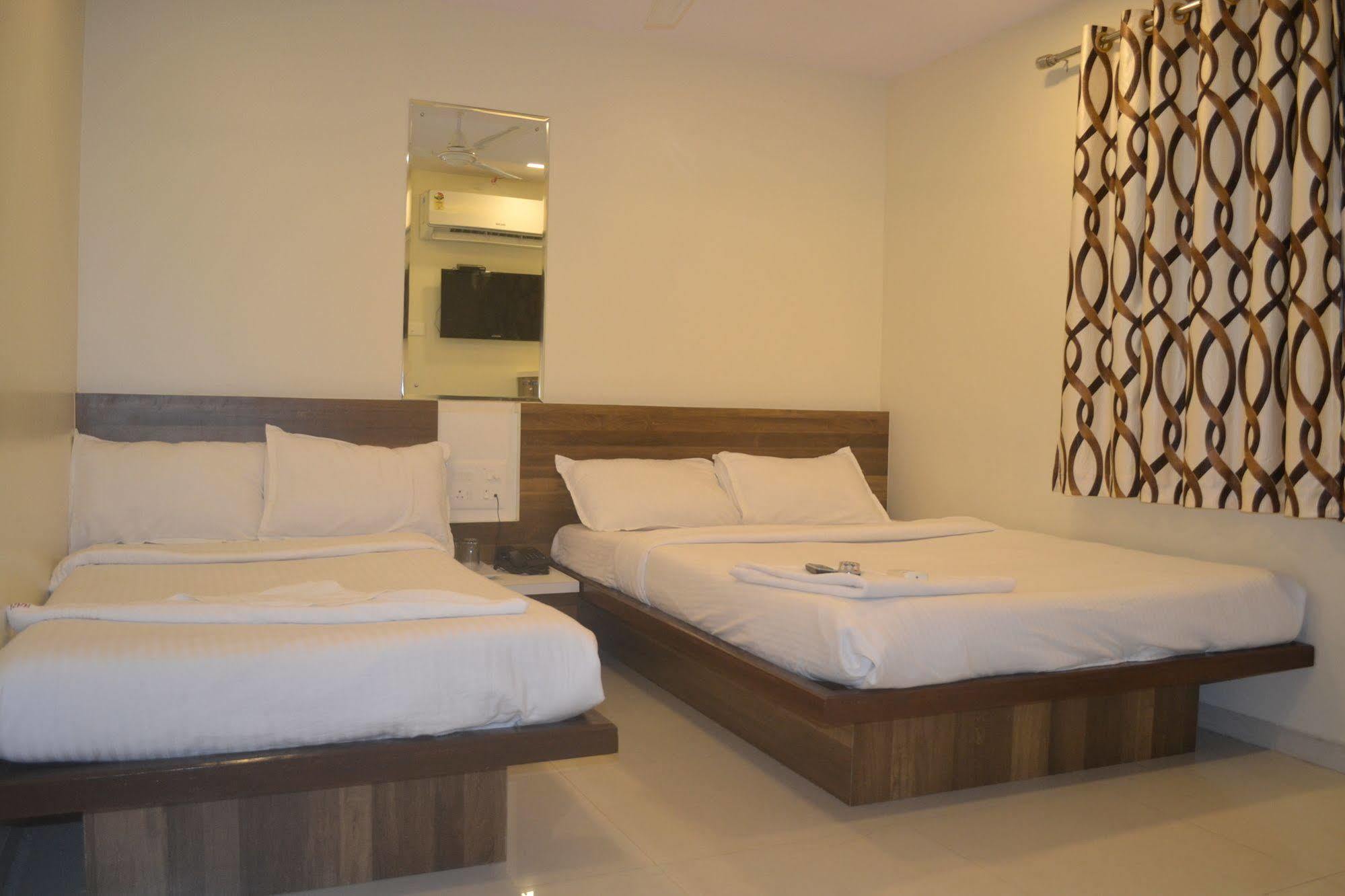 Airport Metro Hotel Mumbai Kültér fotó